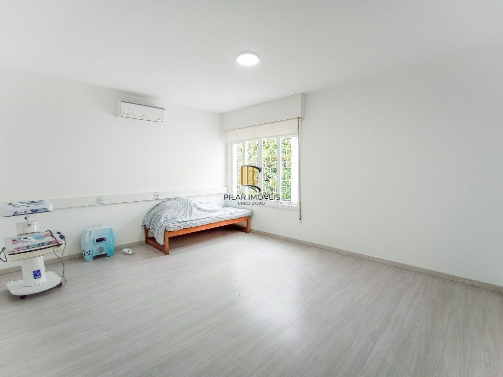 Casa Comercial de Luxo no Centro da Cidade - Oportunidade Única!