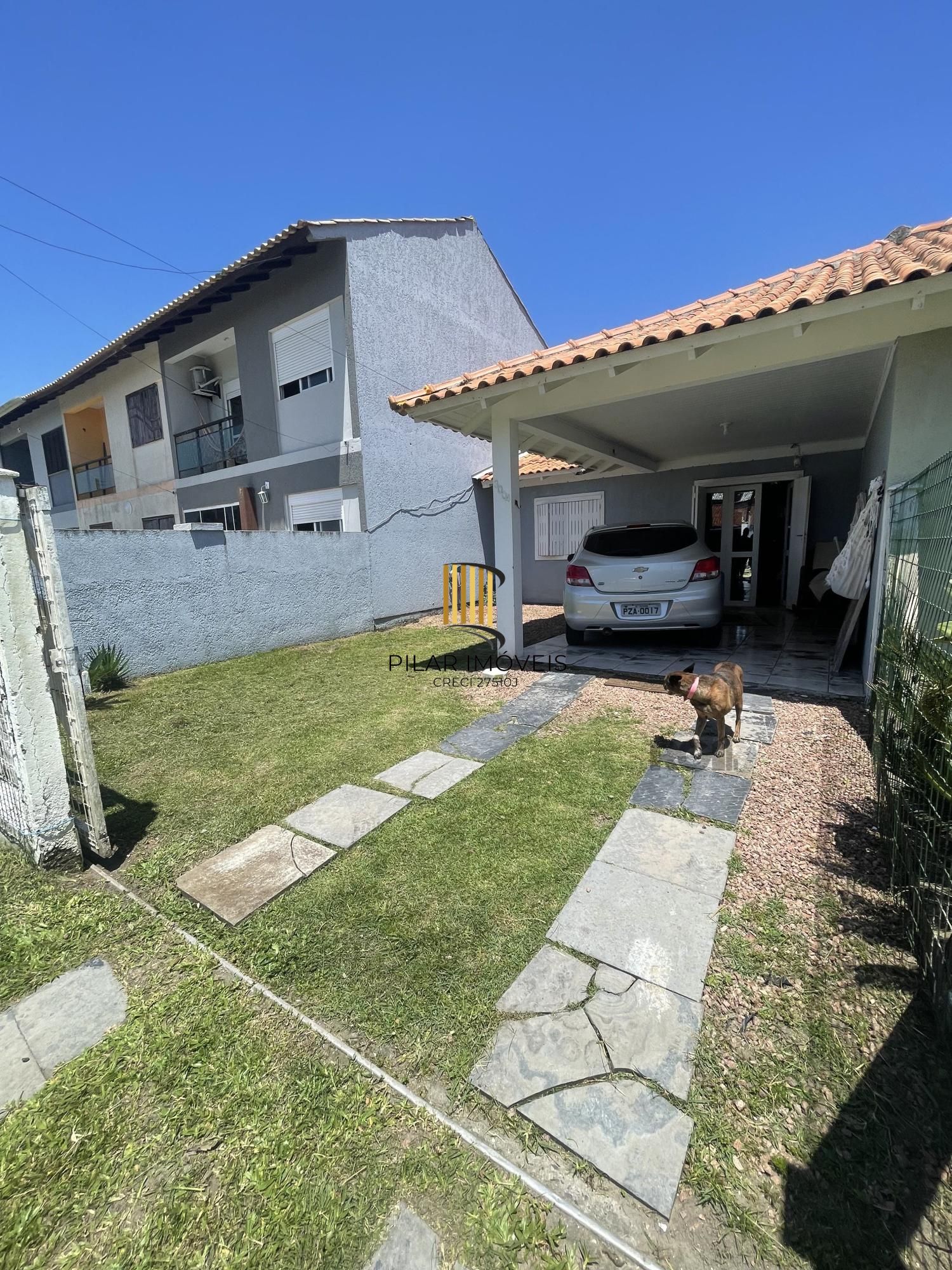 Casa 2 dormitórios no bairro Centro