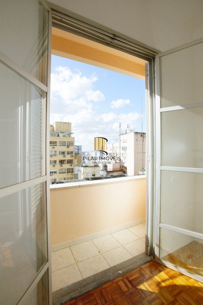 Apartamento 3 Dormitório(s) Bairro Centro Histórico