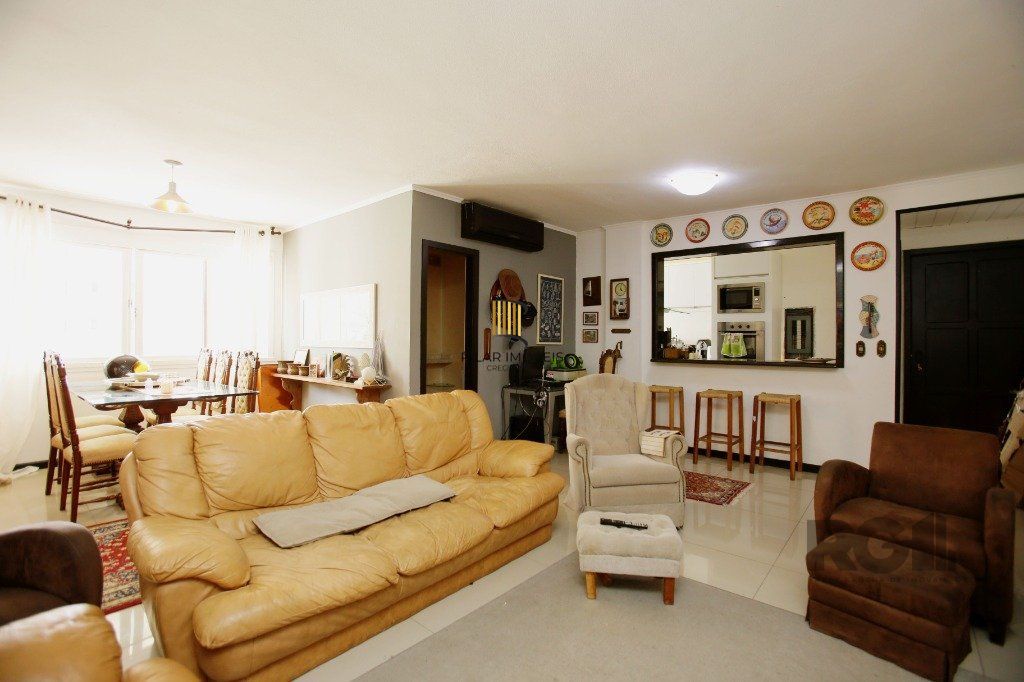 Apartamento 3 dormitórios no bairro Moinhos de Vento