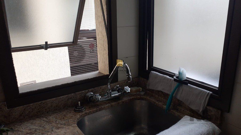 Apartamento 2 dormitórios no bairro Cidade Baixa