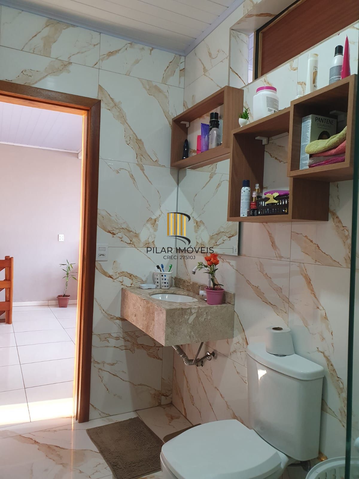 Casa, 3 Dormitórios, 2 Banheiros, 180m², Bairro Estância Velha, Canoas