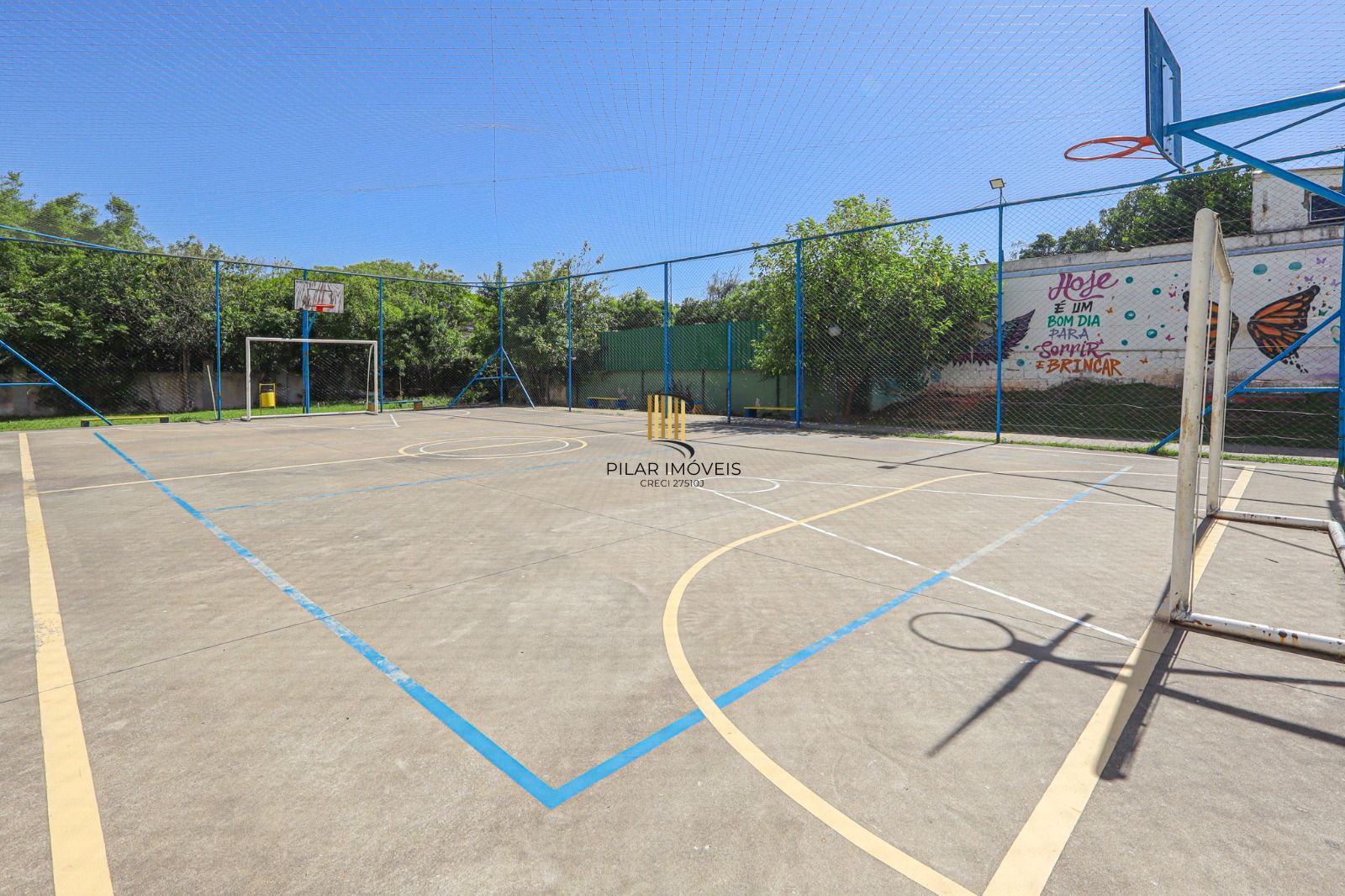 Apartamento Semimobiliado à Venda em Porto Alegre, RS