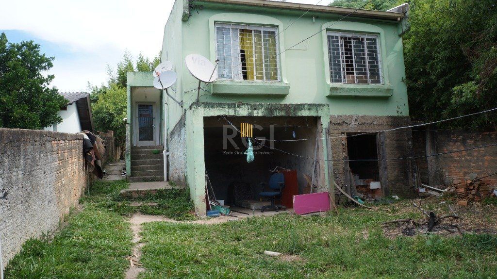 Casa para Venda - TERRENO 686 m2 - Lomba do Pinheiro