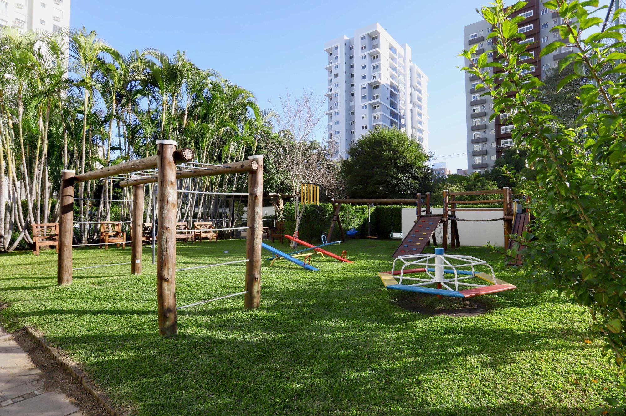 Apartamento 2 dormitórios no bairro Passo da Areia
