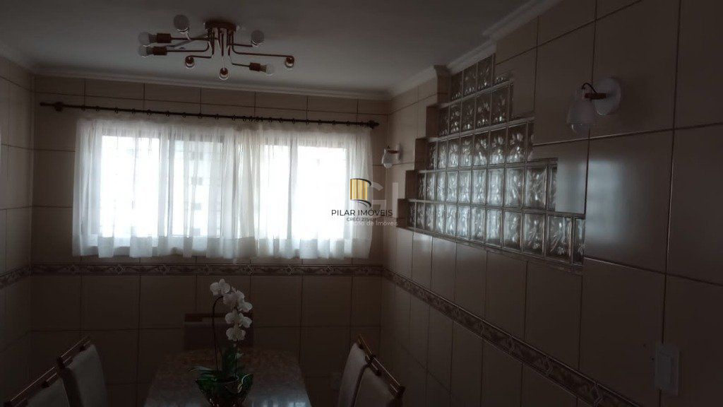 Casa para Venda - 160m², 3 dormitórios, sendo 1 suites, 2 vagas - Santa Maria Goretti