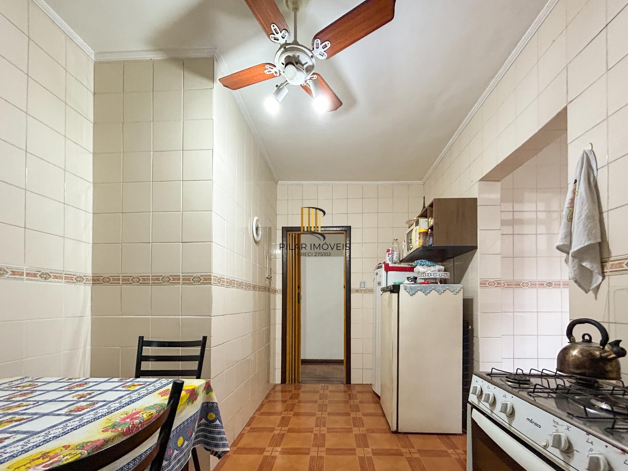 Apartamento de 3 dormitórios à Venda na Rua Dona Leopoldina.