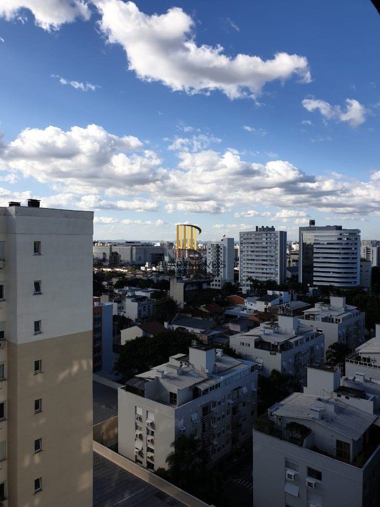 Apartamento 2 dormitórios no bairro Passo da Areia