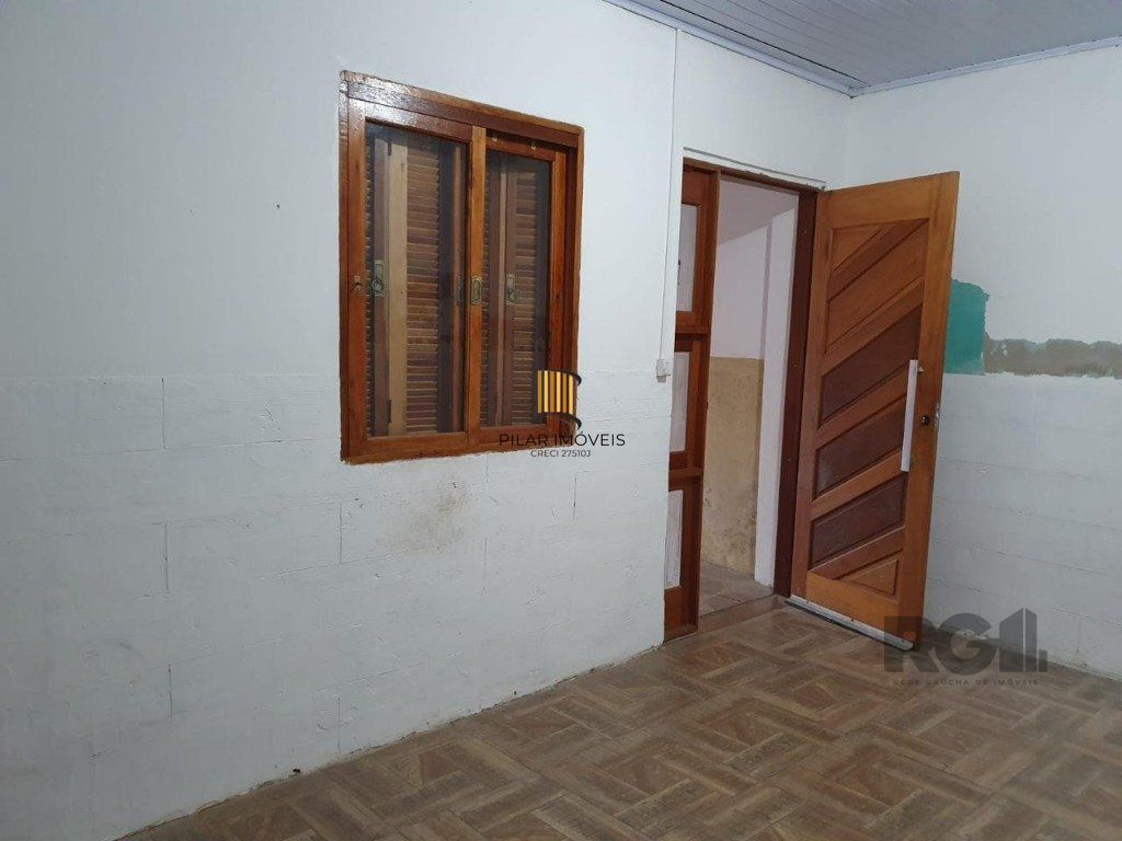 Casa 2 dormitórios no bairro Niterói
