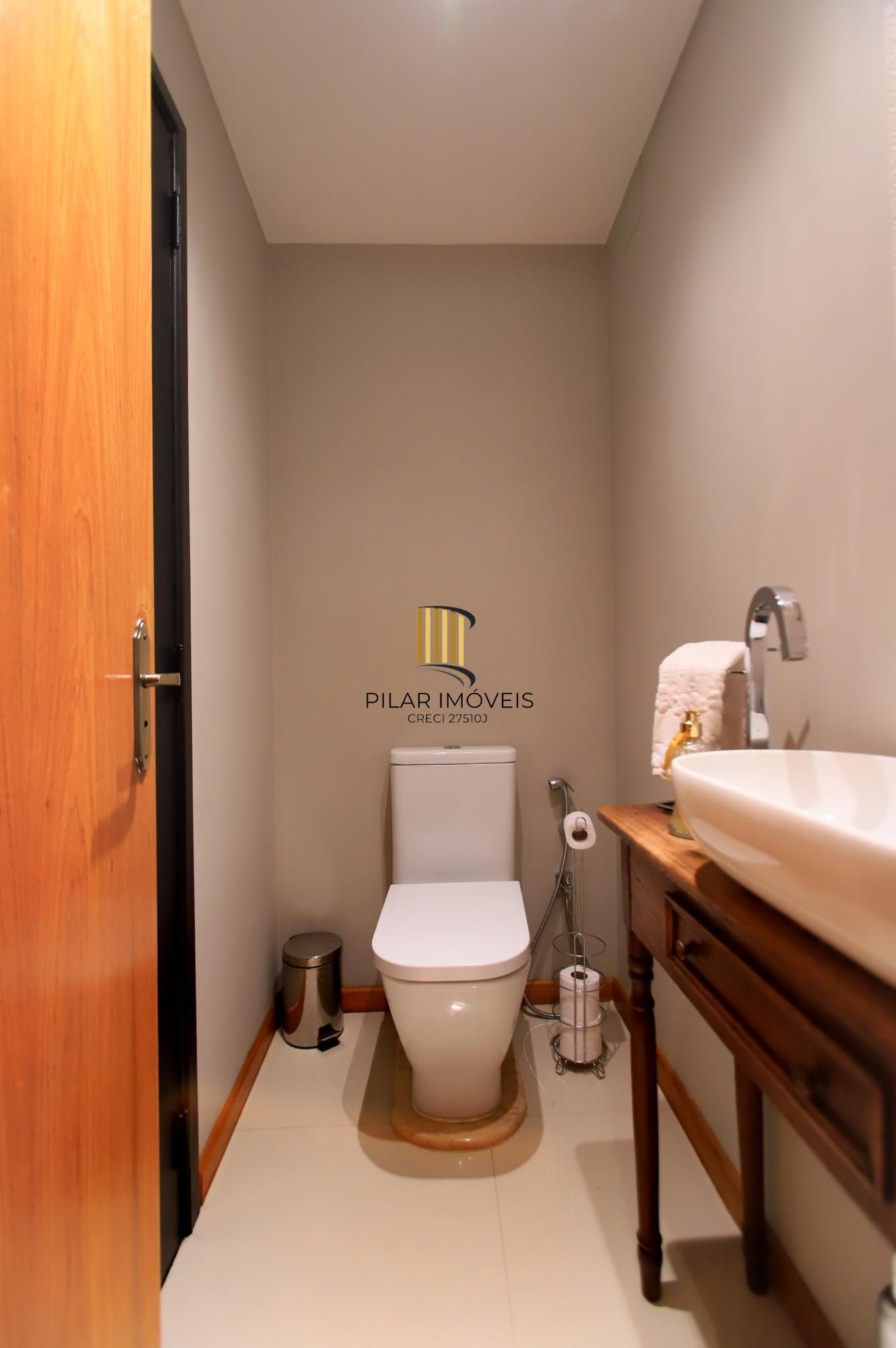 Apartamento 2 dormitórios no bairro Mont Serrat