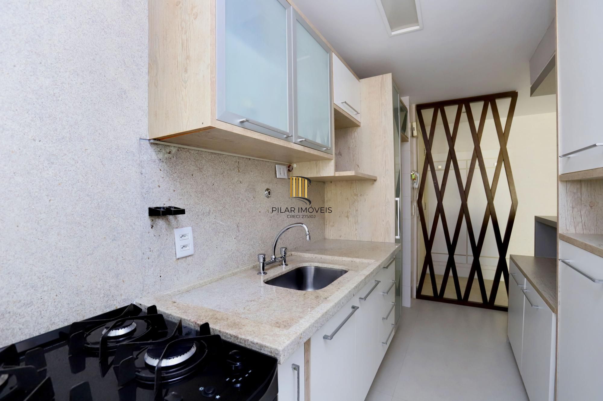 Apartamento 2 dormitórios no bairro Passo da Areia