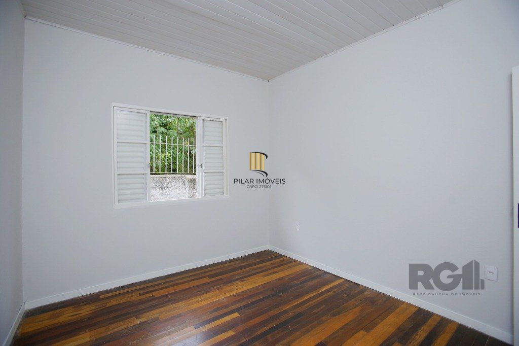Casa 2 dormitórios no bairro Chácara das Pedras