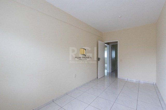Casa para Venda - 180m², 5 dormitórios, 2 vagas - Nova Ipanema