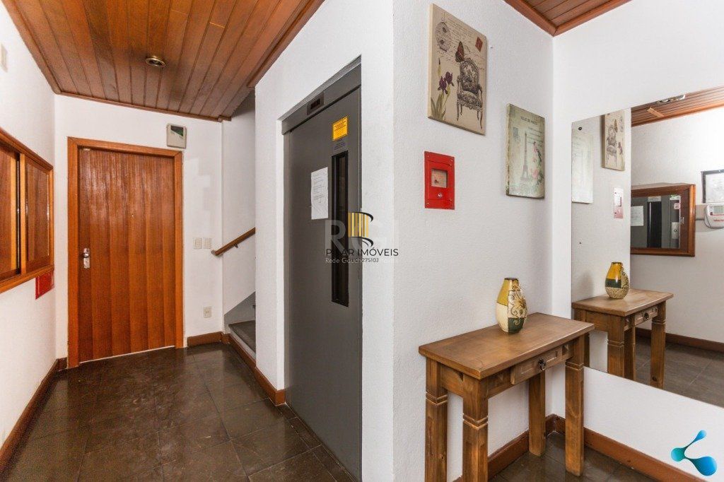 apartamento de 1 quarto no 7º andar - com garagem.