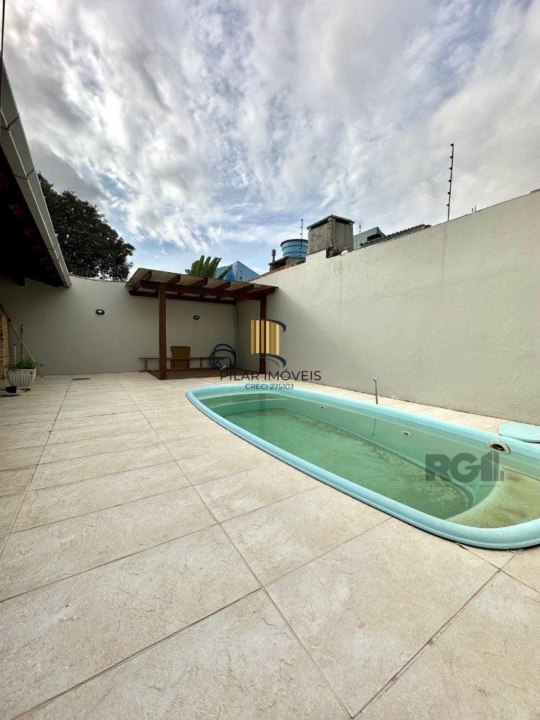 Casa 2 Dormitório(s) Bairro Harmonia