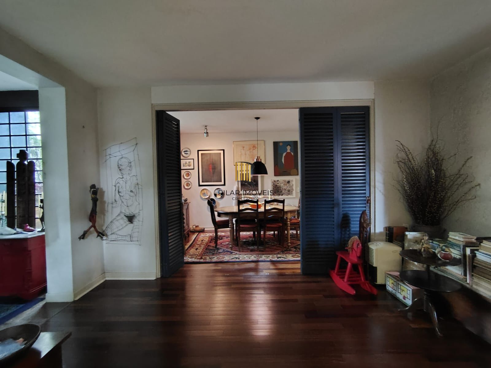 Casa no Bairro Petrópolis em Porto Alegre - Rua calma junto Av. Protásio Alves