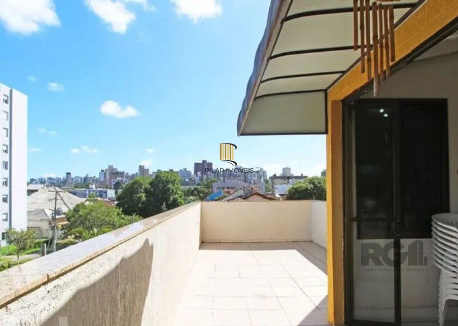 Casa sobrado no Partenon de 5 dormitórios 