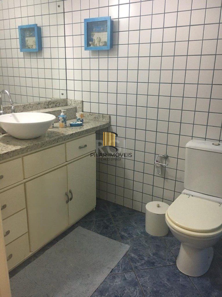 Casa para Venda - 248m², 5 dormitórios, sendo 1 suites, 3 vagas - Sarandi