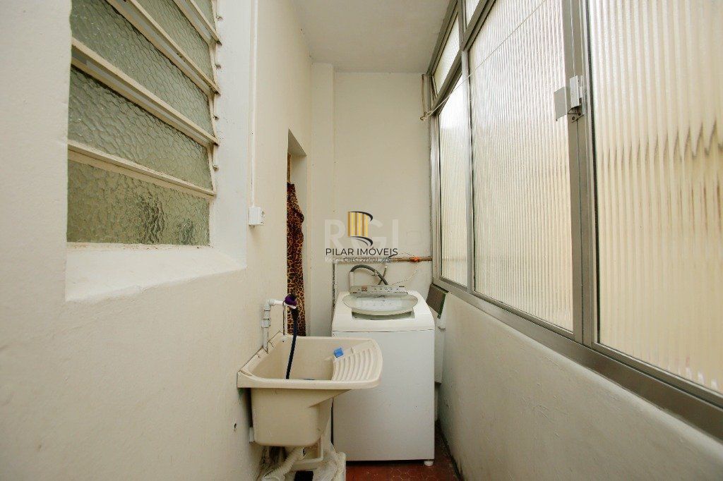 Apartamento 3 dormitórios no bairro Floresta