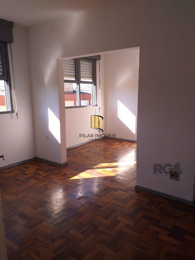 Apartamento 3 dormitórios no bairro Camaquã