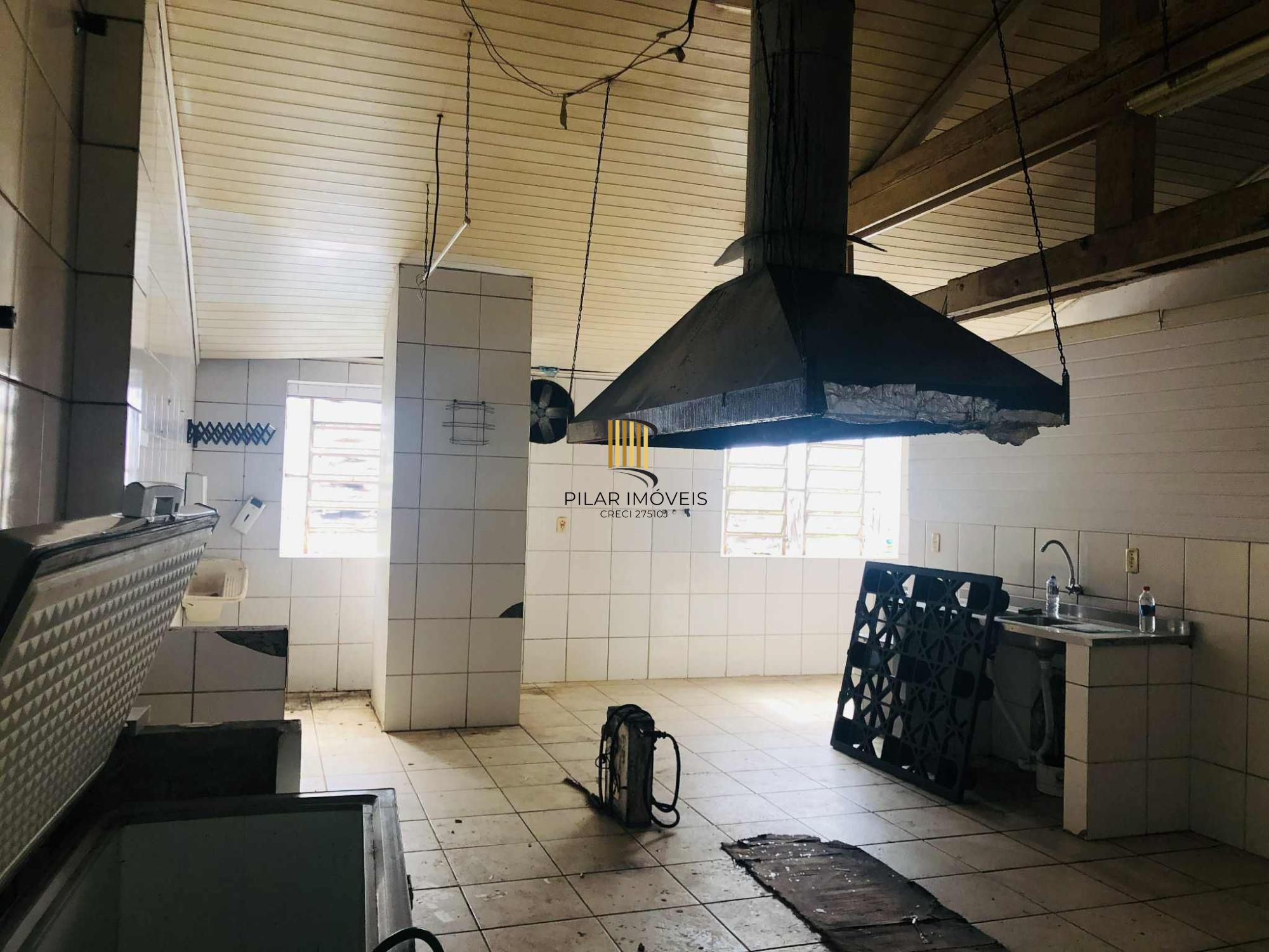 predio de esquina com mais de 240mts, antiga VIPCLUB