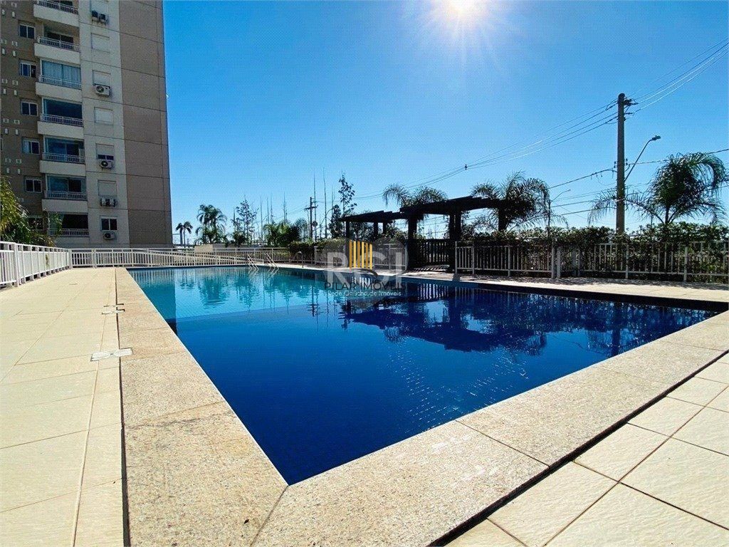 Apartamento para Venda - 53m², 2 dormitórios, sendo 1 suites, 1 vaga - Humaitá