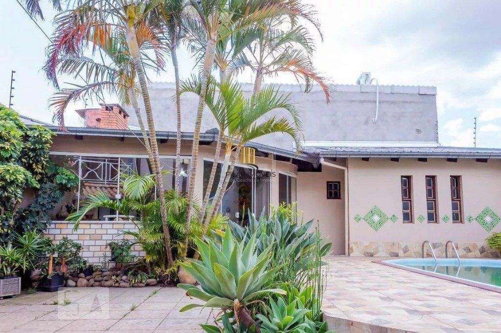 Casa 3 dormitórios no bairro Centro