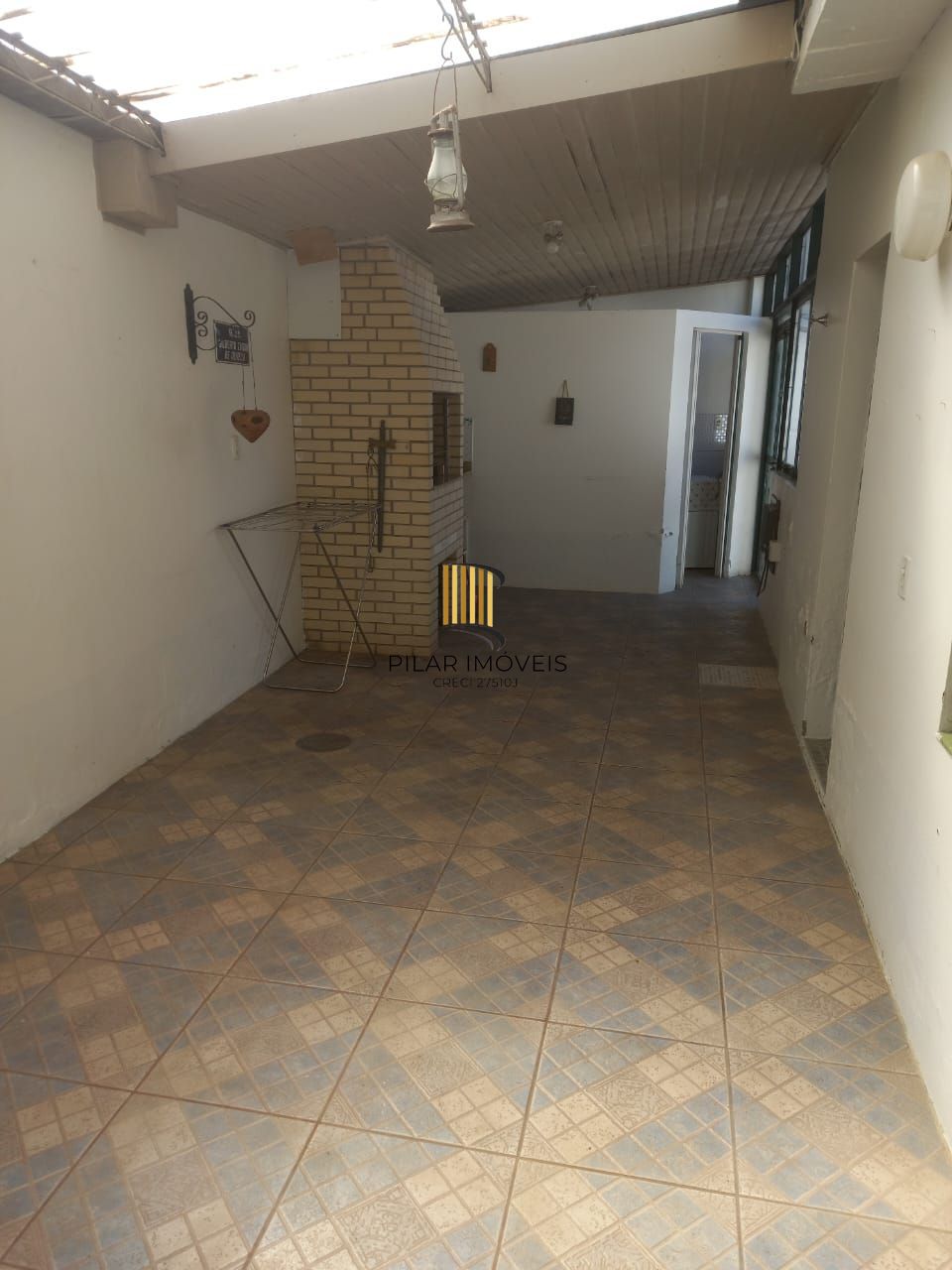 Casa à Venda no Sarandi com 3 Dormitórios, Suíte, 3 vagas Financiamento Bancário