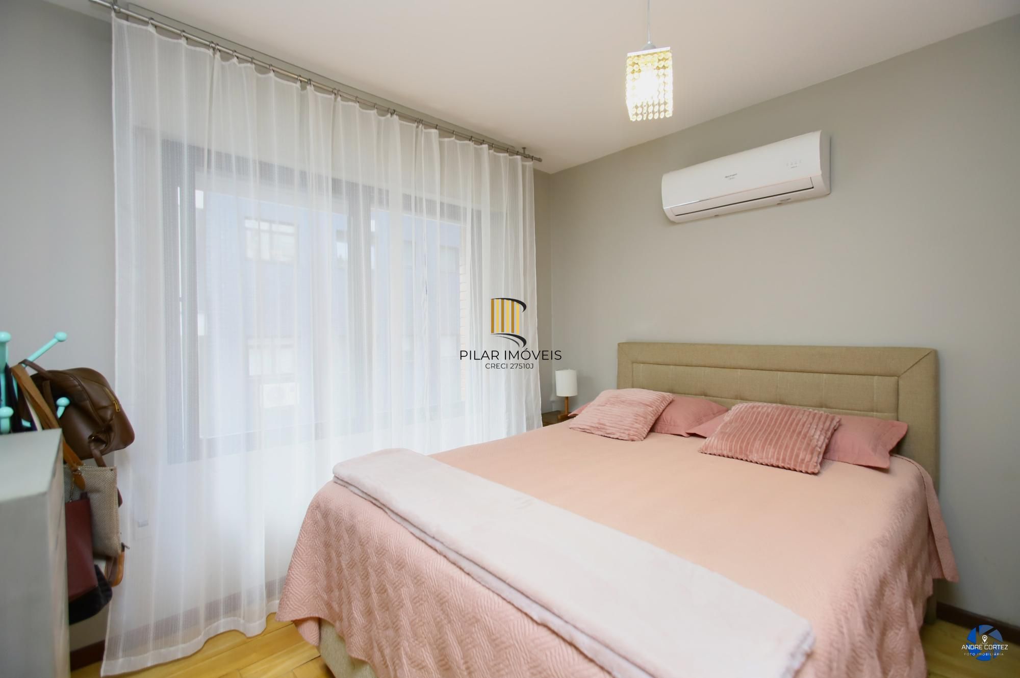 Apartamento 2 dormitórios no bairro Mont Serrat