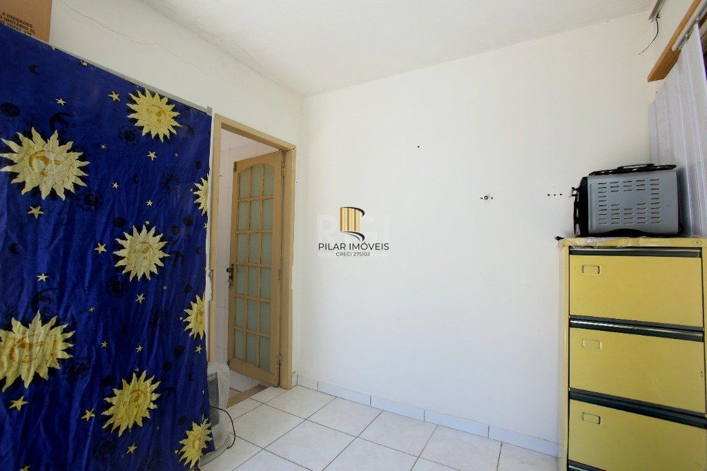 Casa para Venda - 350m², 3 dormitórios, 3 vagas - Passo da Areia