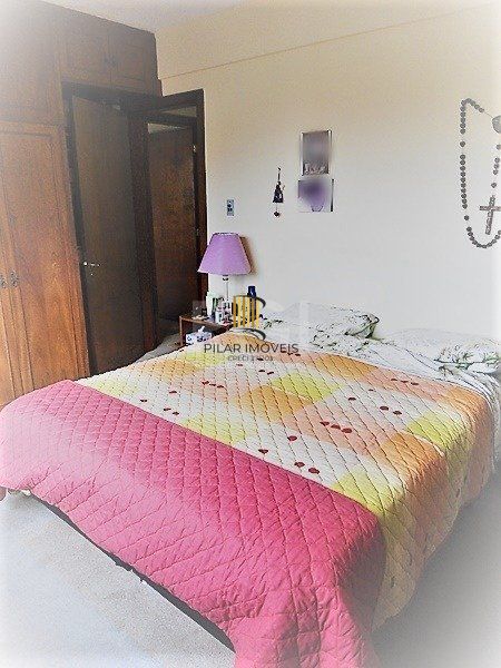 Cobertura para Venda - 166m², 3 dormitórios, sendo 1 suites, 1 vaga - Menino Deus