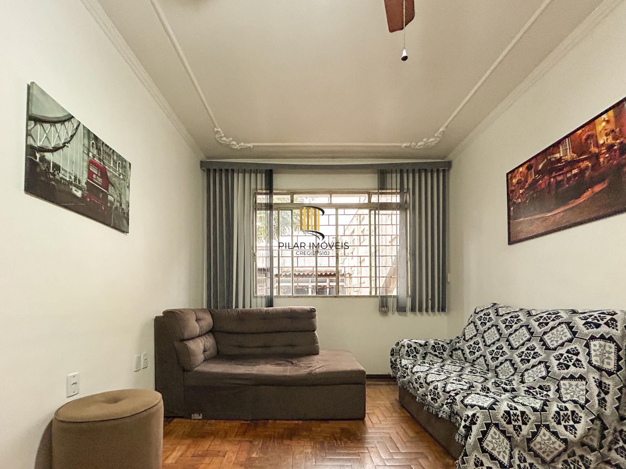 Apartamento de 3 dormitórios à Venda na Rua Dona Leopoldina.