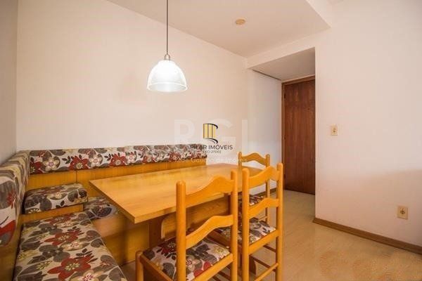 Apartamento para Venda - 64m², 2 dormitórios, 1 vaga - Cidade Baixa