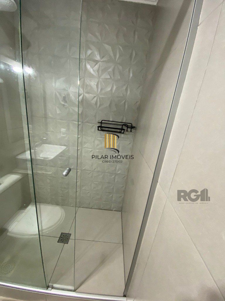 Vendo Casa em Condomínio Com Infra no Bairro Sarandi em Porto Alegre.