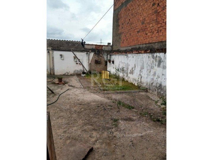 Casa 4 Dormitório(s) Bairro Centro