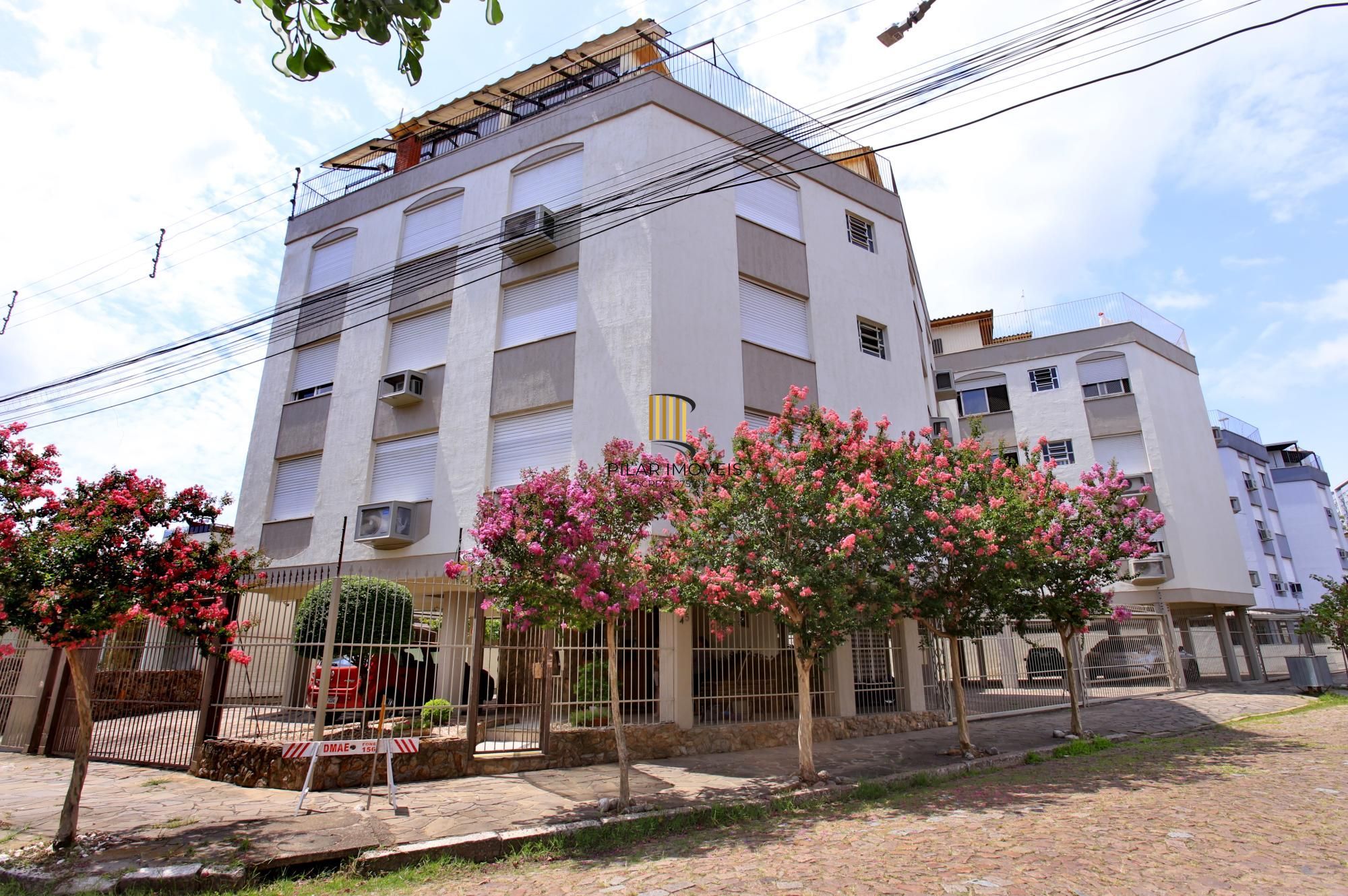 Apartamento para Locação/Aluguel 1 dormitório, 1 vaga - São Sebastião