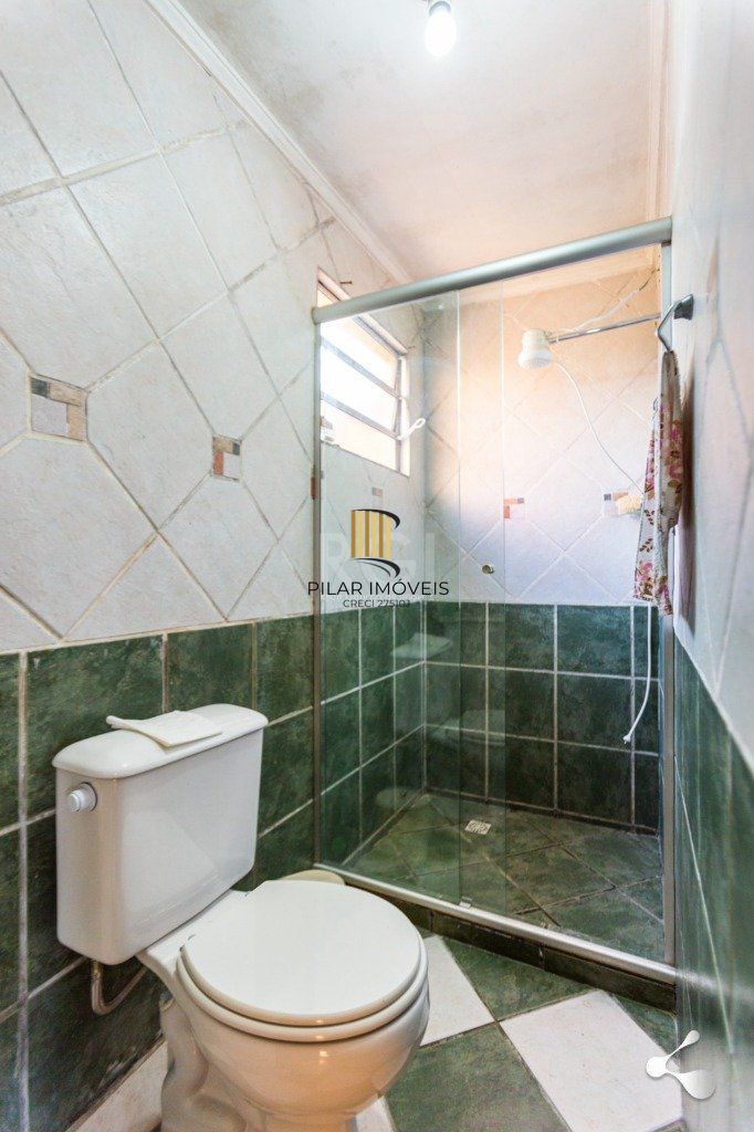 Casa para Venda - 231.27m², 3 dormitórios, sendo 1 suites, 3 vagas - Cristal