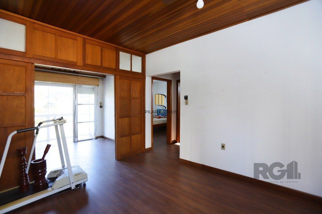 Casa 3 dormitórios no bairro Passo da Areia