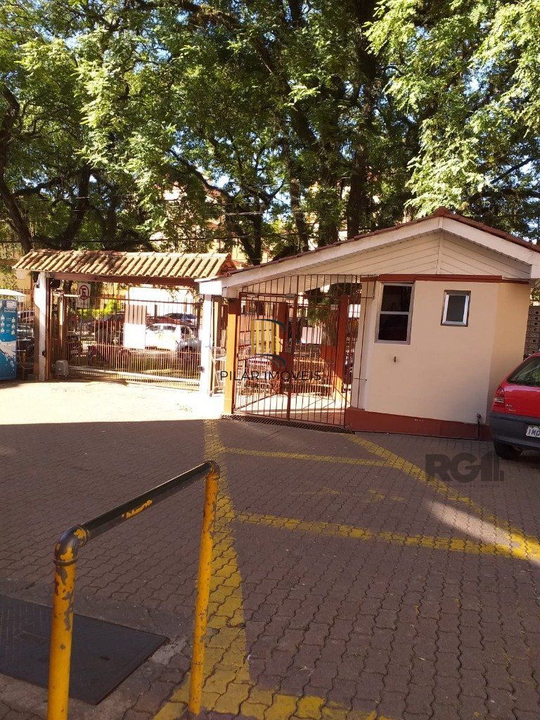 Apartamento 3 dormitórios no bairro Camaquã