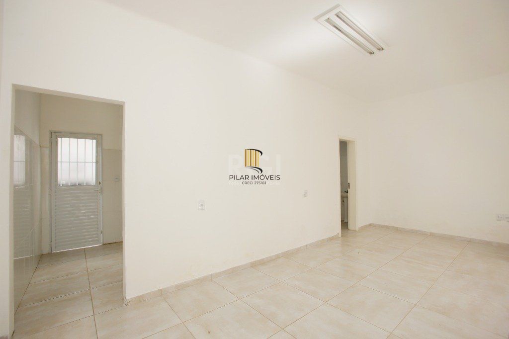 Prédio Comercial 2 dormitórios no bairro Navegantes