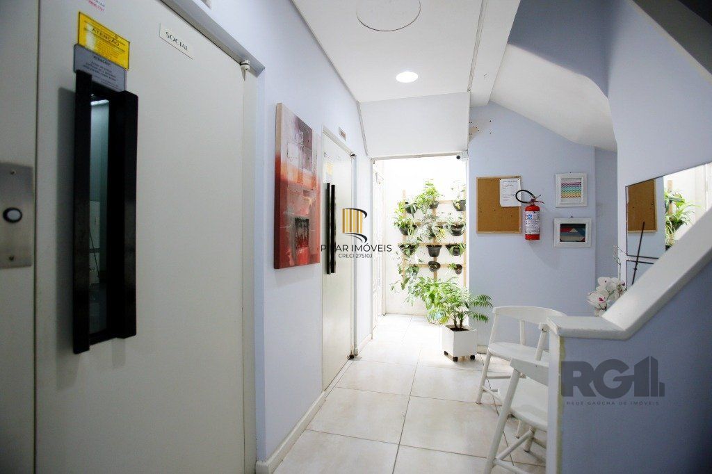 Apartamento 2 dormitórios no bairro Floresta