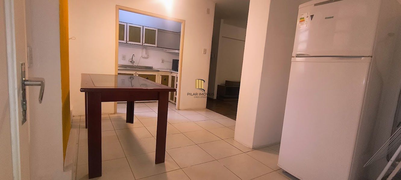 Apartamento mobiliado, 3 dormitórios, 92m²,  Bairro Centro Histórico Porto Alegre