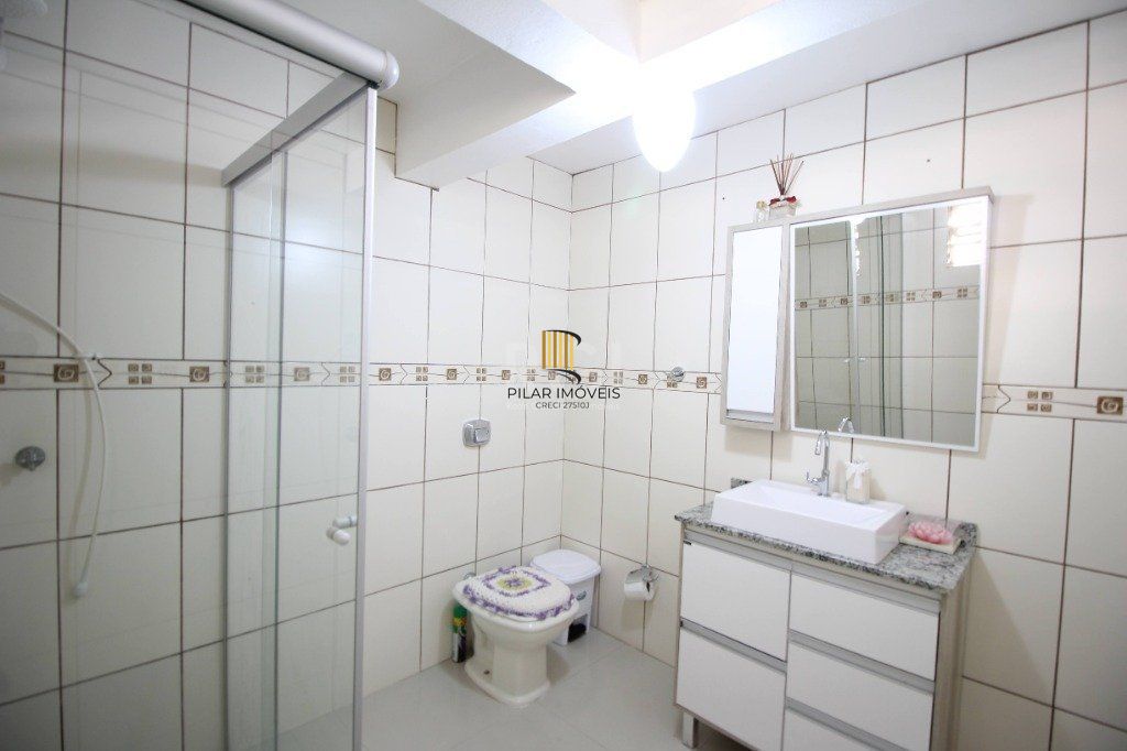 Casa para Venda - 175.29m², 3 dormitórios, sendo 1 suites, 2 vagas - São Miguel