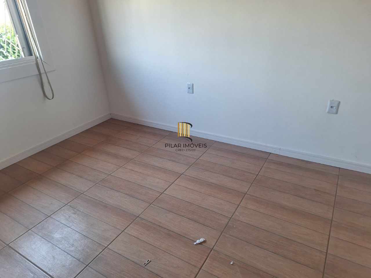 Casa Comercial 7 dormitórios no bairro Azenha