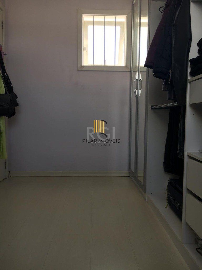Casa para Venda - 248m², 5 dormitórios, sendo 1 suites, 3 vagas - Sarandi