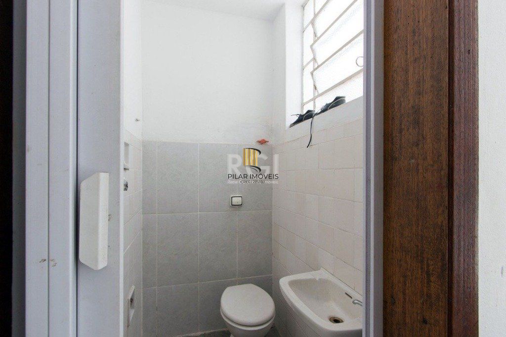 Apartamento para Venda - 101m², 3 dormitórios, 1 vaga - Menino Deus