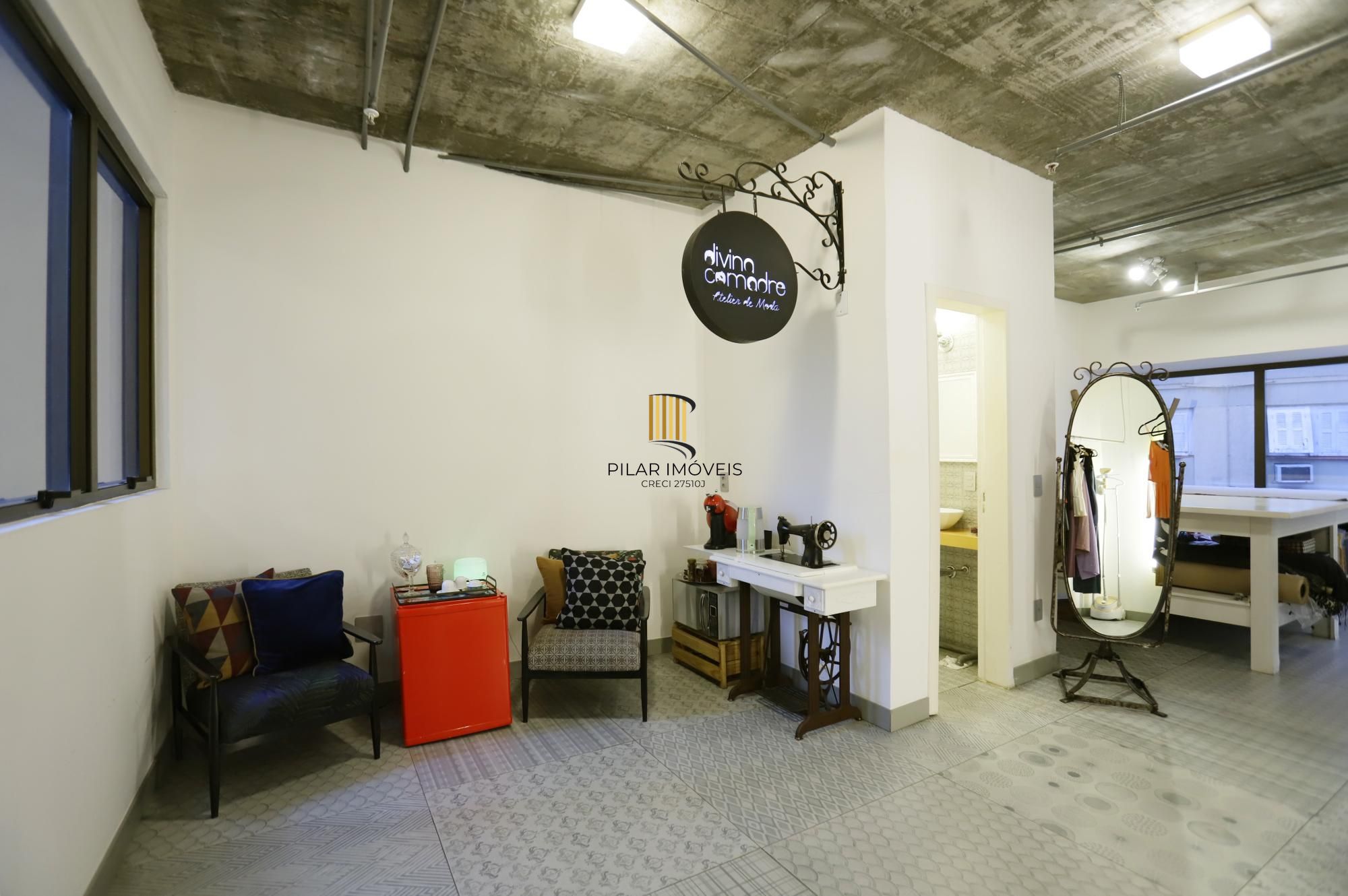Sala Comercial 1 dormitório no bairro Bom Fim
