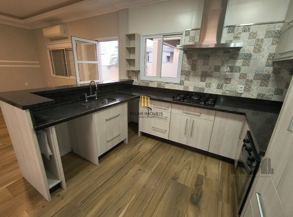 Vendo casa 03 dormitório no Parque da Matriz em Cachoeirinha - RS.