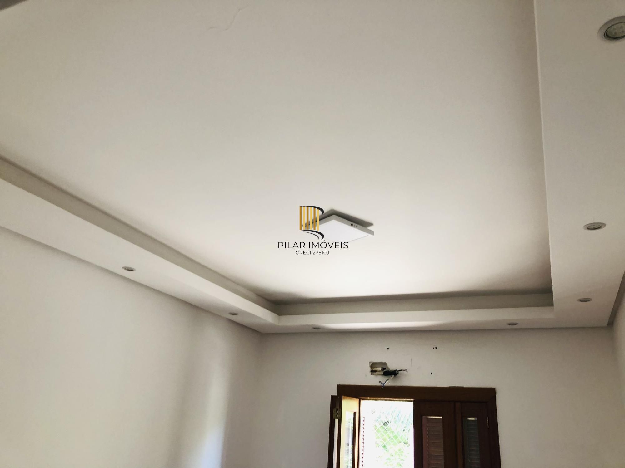 Apartamento 02 dormitorios Bairro Floresta