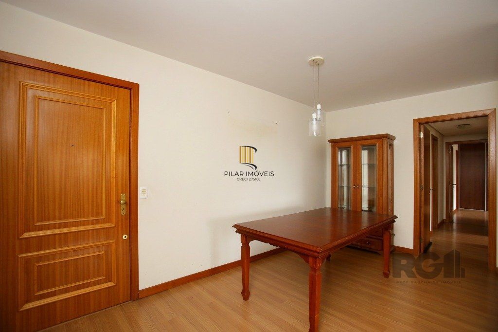 Apartamento 3 dormitórios no bairro Moinhos de Vento